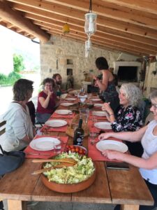 Repas lors des séjours et retraite de yoga dans la Drôme